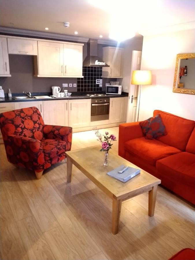 Victoria Cloisters Apartments Йорк Екстер'єр фото