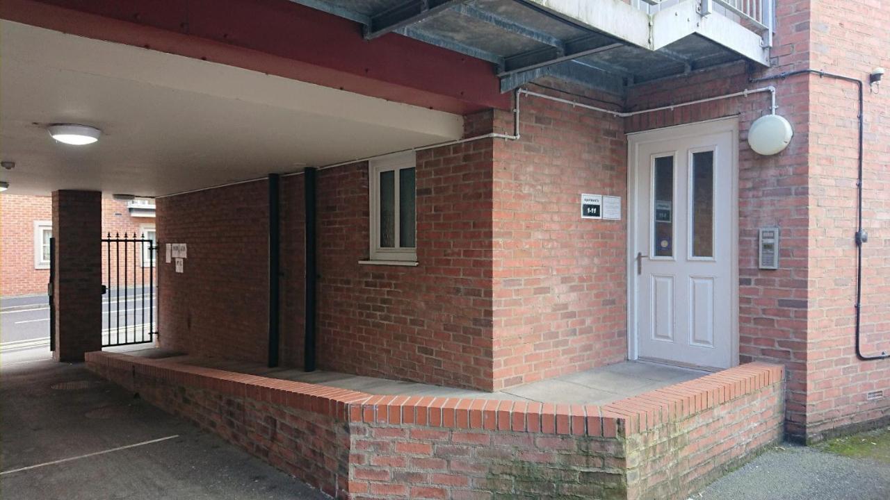 Victoria Cloisters Apartments Йорк Екстер'єр фото