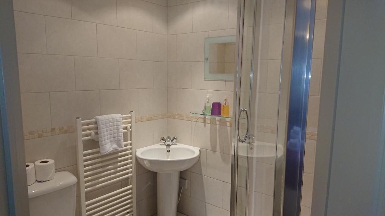 Victoria Cloisters Apartments Йорк Екстер'єр фото